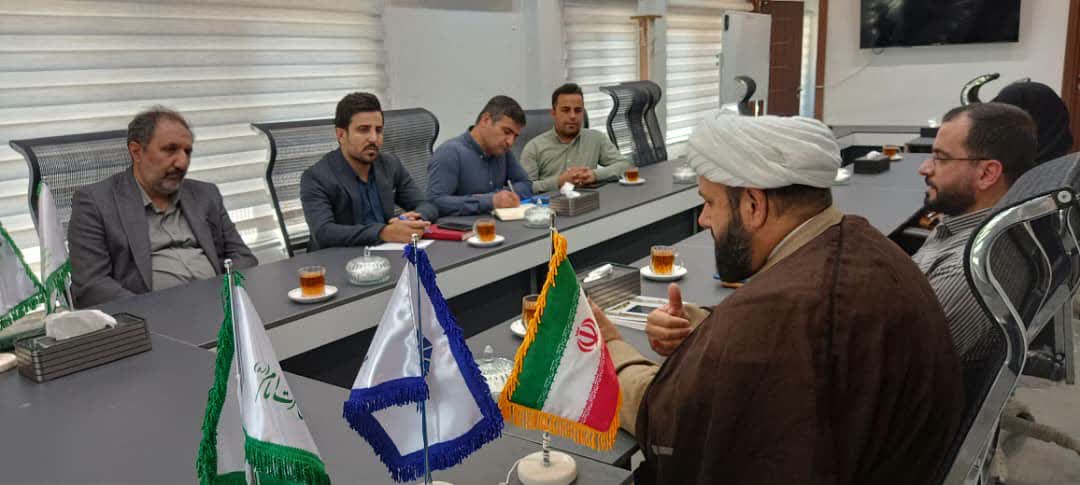  تأکید بر آینده‌نگری و مدیریت بحران آب در شرایط خشکسالی با حمایت از کشاورزان برای نجات کارخانه قند 